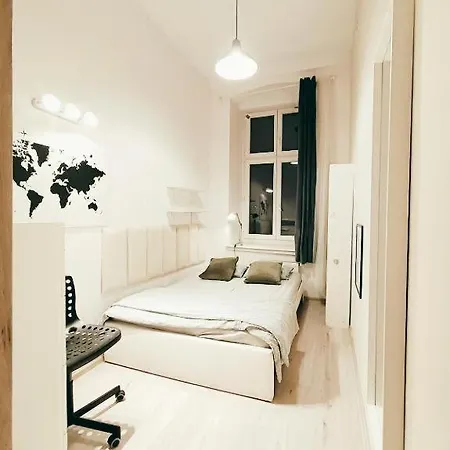 Vandrarhem Fabryczna Centrum