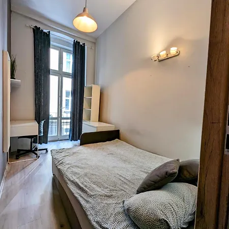 Fabryczna Centrum Vandrarhem Łódź