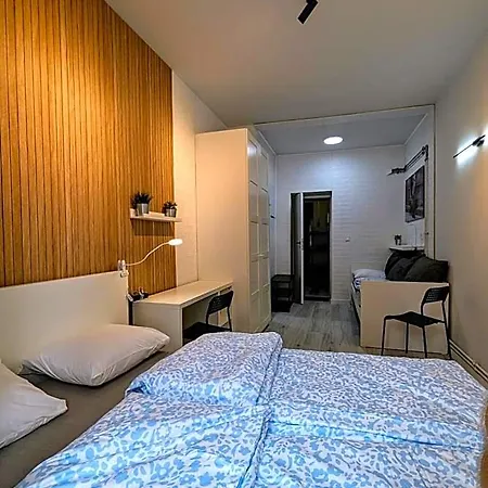 호스텔 Fabryczna Centrum 우치